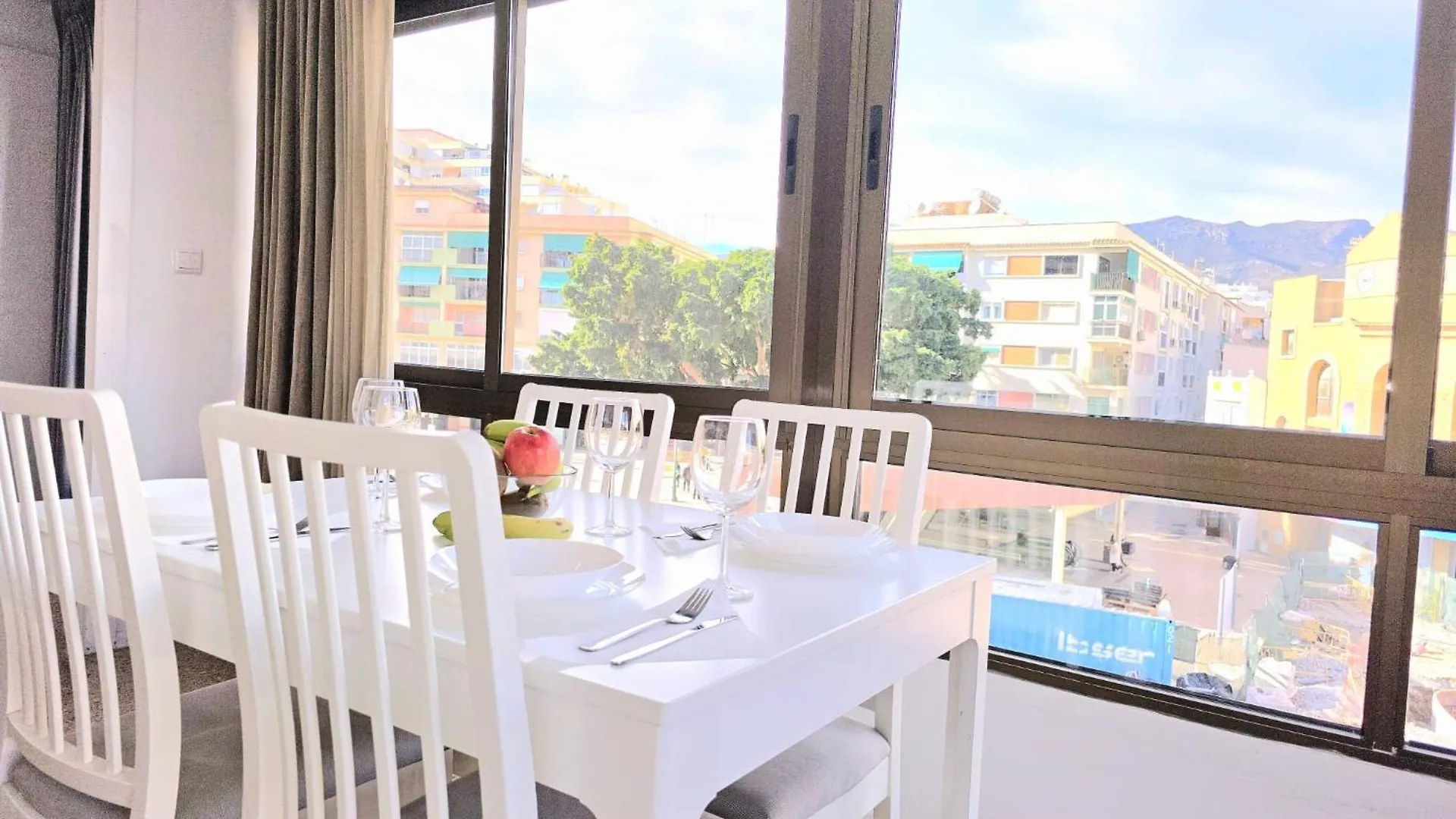 Apartment Nogalera Rainbow 2-Bedroom Apartment, Pool And Parking By Namaste Elite Torremolinos