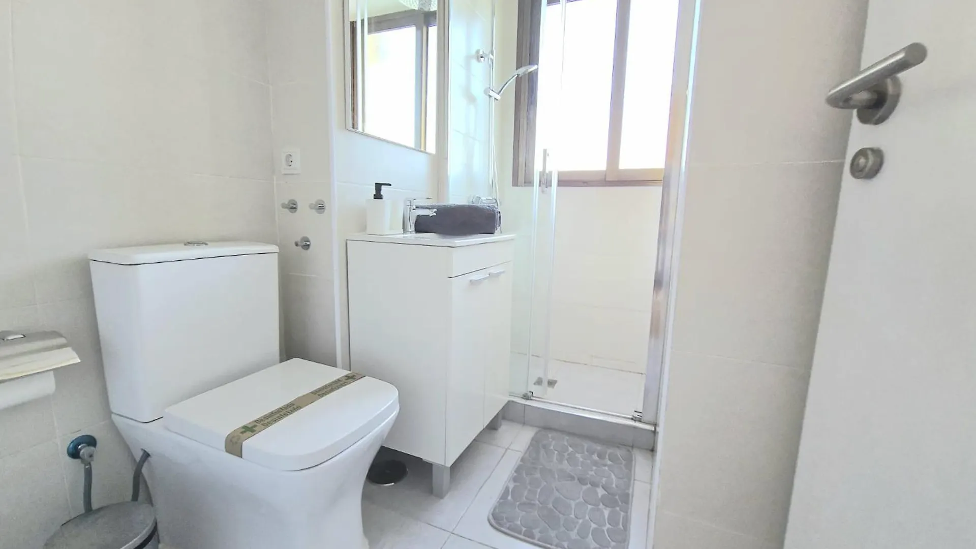 Daire Nogalera Rainbow 2-Bedroom Apartment, Pool And Parking By Namaste Elite Torremolinos İspanya